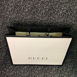 Medium Gucci Gift Bag 